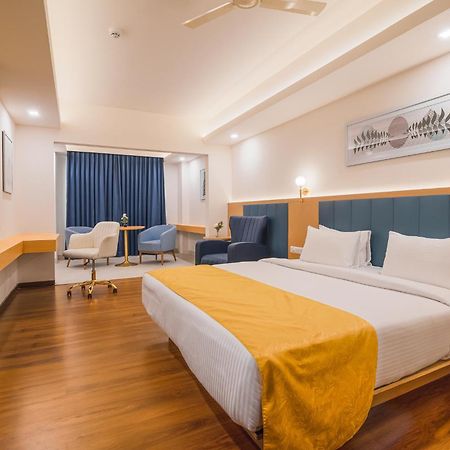 Hotel Turmeric イーロードゥ エクステリア 写真