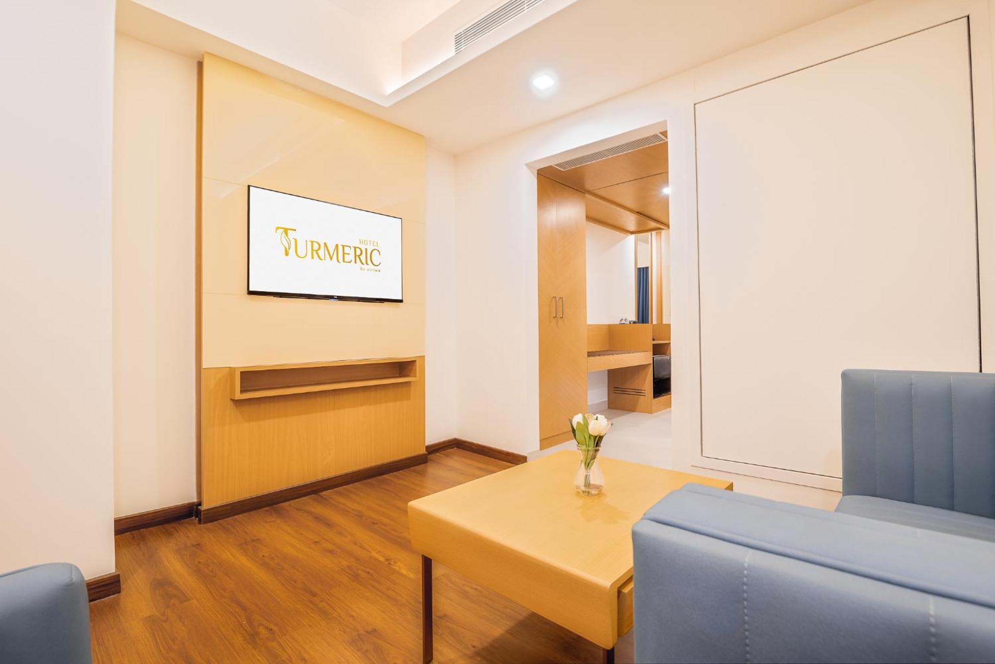 Hotel Turmeric イーロードゥ エクステリア 写真